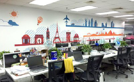 滨海教你设计办公室墙绘的方法。